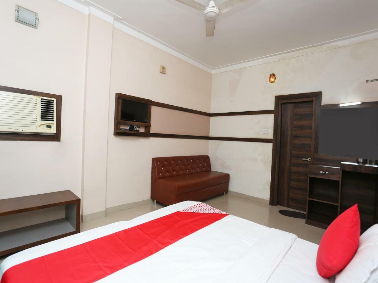Oyo 29724 Hotel Kokila Resort Jabalpur Luaran gambar